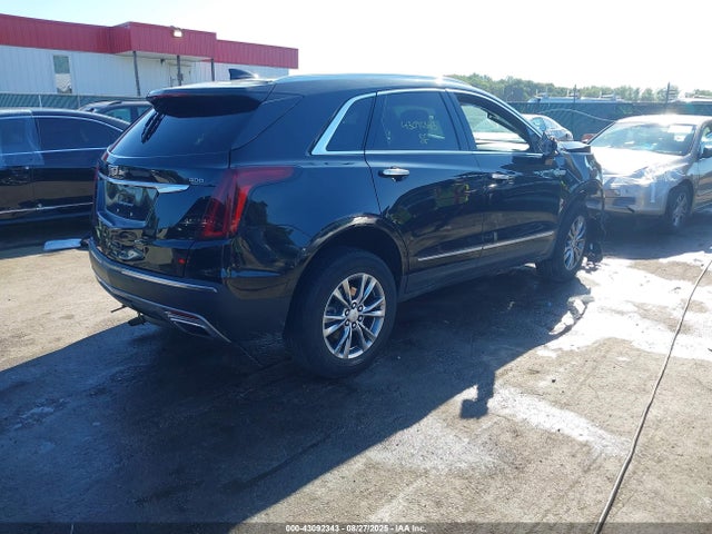 2021 CADILLAC XT5 1GYKNDRS2MZ165114 Photo 3