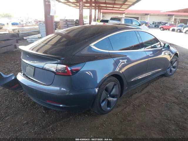 2019 TESLA MODEL 3 5YJ3E1EA8KF317194 Photo 3