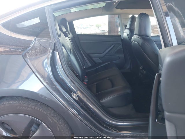 2019 TESLA MODEL 3 5YJ3E1EA8KF317194 Photo 7