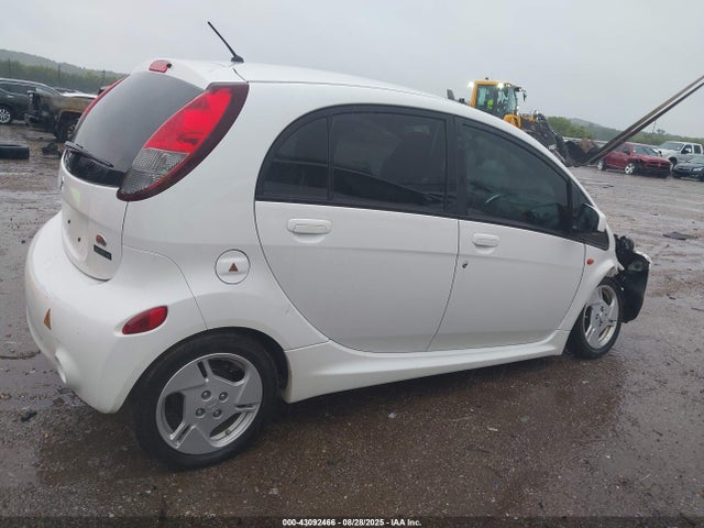 Mitsubishi I-Miev 2014 JA3215H41EU024784 Image 12