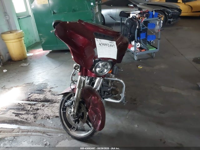 2014 HARLEY-DAVIDSON FLHXS 1HD1KRM11EB692740 Photo 4