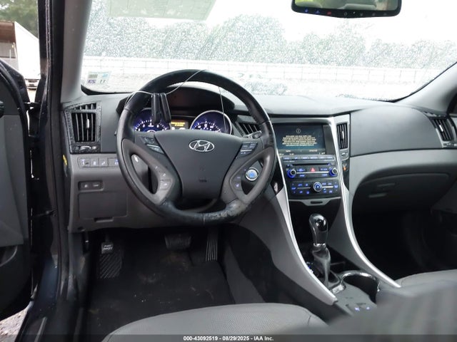 Hyundai Sonata Limited 2014 5NPEC4AC8EH939243 Image 16