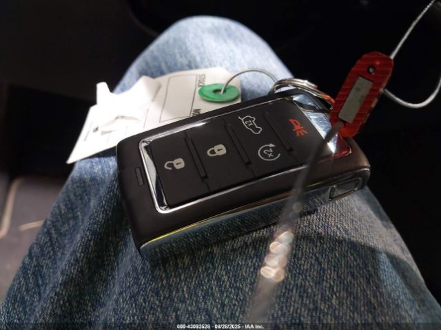 2022 JEEP WAGONEER 1C4SJVBT6NS201505 Photo 10