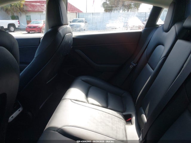 2019 TESLA MODEL 3 5YJ3E1EA9KF485913 Photo 7