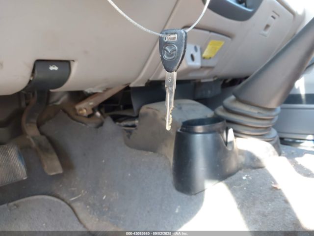 1999 MAZDA B2500 4F4YR12C0XTM24087 Photo 10