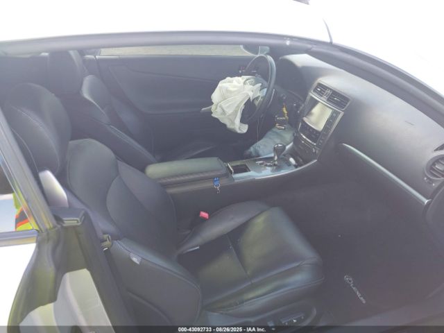 2015 LEXUS IS 250C JTHFF2C26F2532124 Photo 4