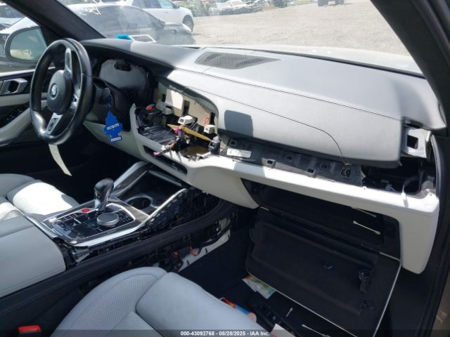 2022 BMW X5 M 5YMJU0C01N9N38091 Photo 4