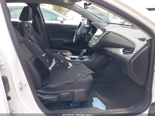 1G1ZD5ST0SF157343 Chevrolet lfv