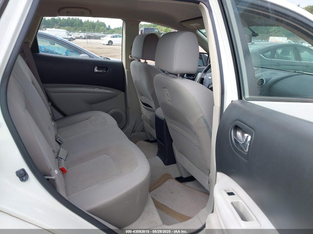 JN8AS5MV4EW722176 Nissan Rogue Select