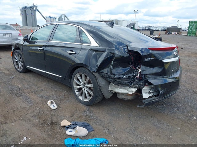 2017 CADILLAC XTS 2G61U5S38H9155378 Photo 2