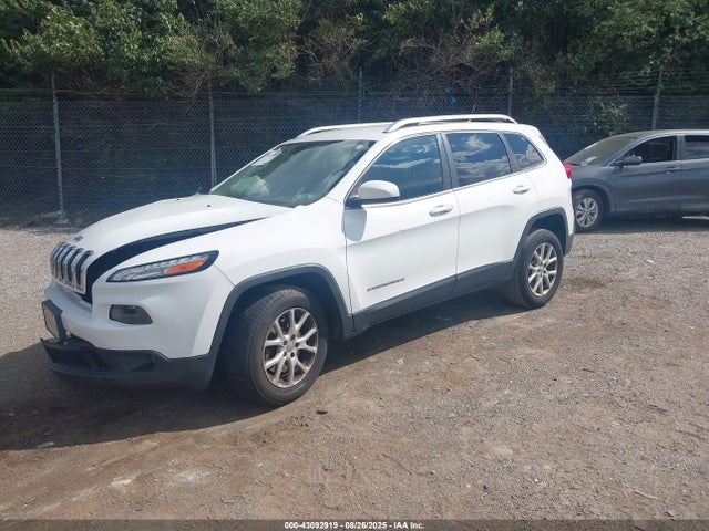 Jeep Cherokee 2015 1C4PJMCS2FW615042 Image 2