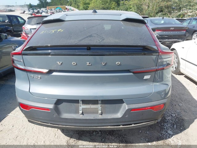 YV4ED3GM7P2026496 Volvo e400v6