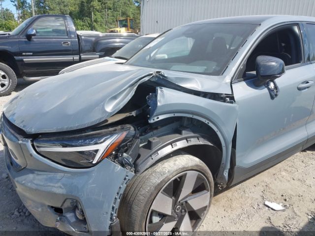 2023 VOLVO C40 RECHARGE PURE ELECTRIC YV4ED3GM7P2026496 Photo 5