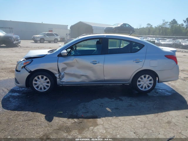 Nissan 2019 2019 3N1CN7AP2KL826862 Image 14