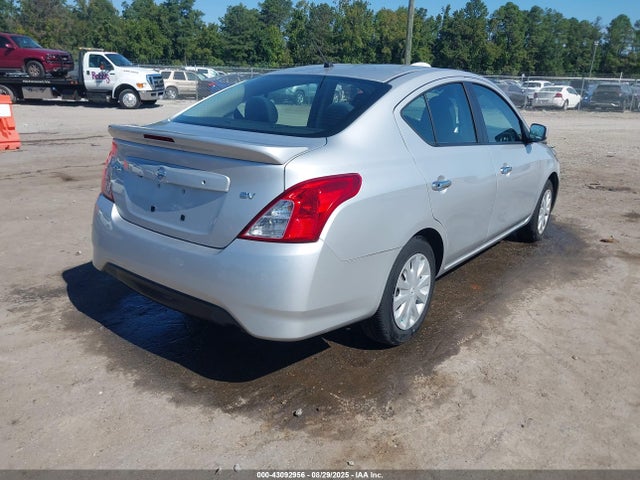 Nissan 2019 2019 3N1CN7AP2KL826862 Image 4