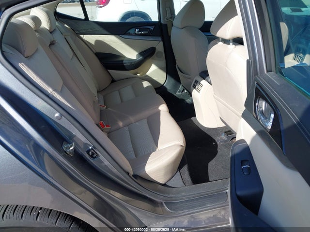 1N4AA6AP0GC420419 Nissan 2016