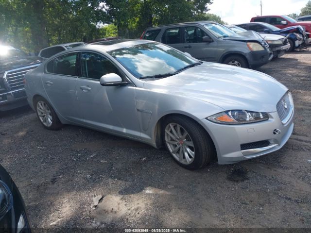 2014 JAGUAR XF sajwa0es2epu30646