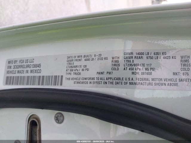 RAM 3500 2024 3C63RRGL9RG136845 Image 9