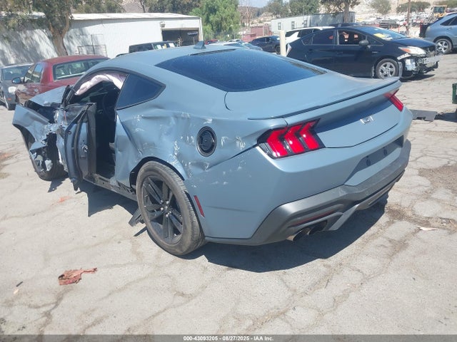Ford tivct 2024 1FA6P8CF7R5435849 Image 3