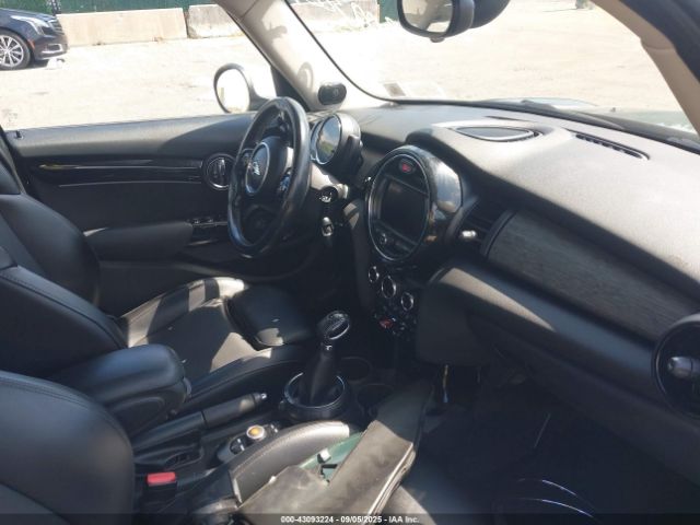 2017 MINI HARDTOP WMWXU3C53H2D31943 Photo 4