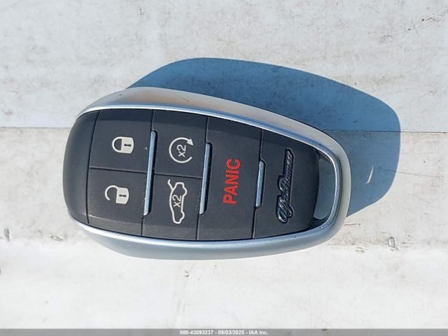 2024 ALFA ROMEO GIULIA ZARFANBN5R7683823 Photo 10