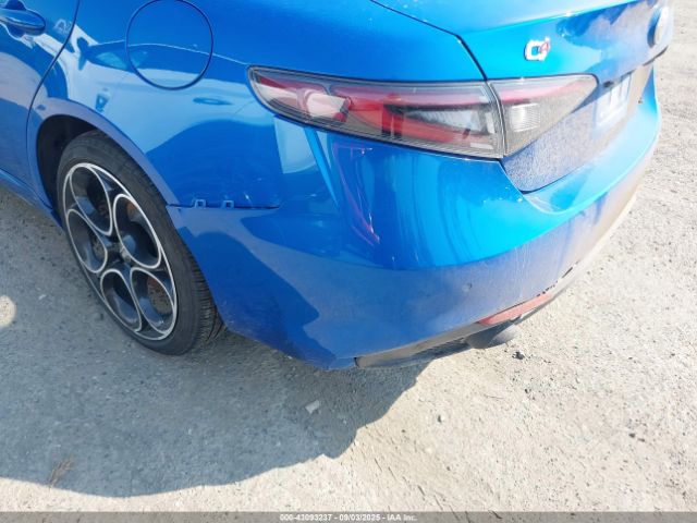 2024 ALFA ROMEO GIULIA ZARFANBN5R7683823 Photo 5