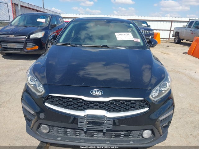 2021 Kia Forte Fe მანქანა იყიდება აუქციონზე, vin: 3KPF24AD2ME369176, აუქციონის ნომერი: 43093256