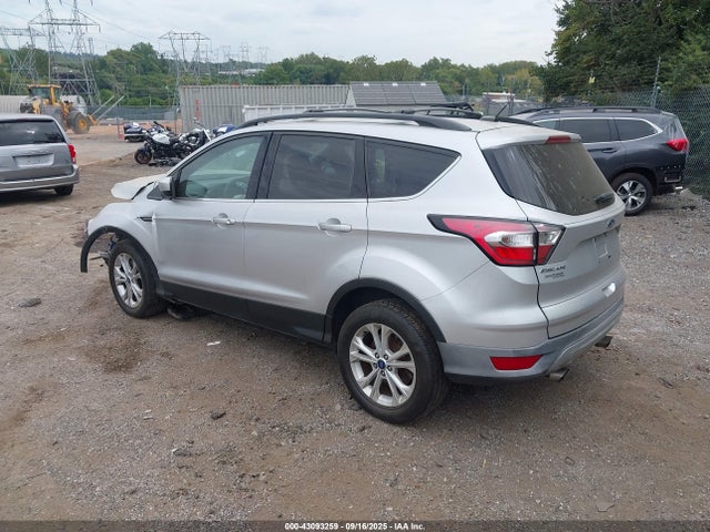 2018 FORD ESCAPE 1FMCU9GD6JUB19059 Photo 2