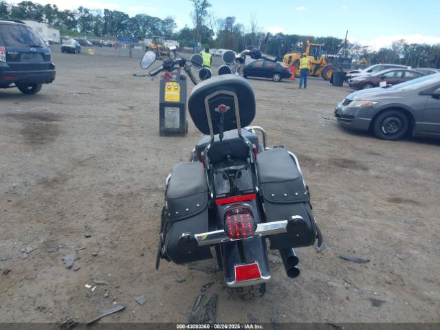 2017 HARLEY-DAVIDSON FLSTC 1HD1BWV17HB044384 Photo 5