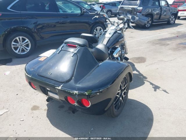 2011 HARLEY-DAVIDSON FXDC 1HD1GV412BC305175 Photo 3