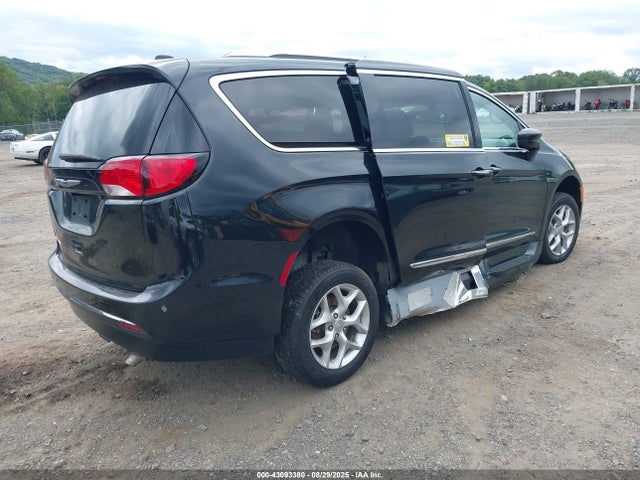 Aukcja sprzedaży 2018 Chrysler Pacifica Touring L, vin: 2C4RC1BG8JR314923, numer aukcji: 43093380