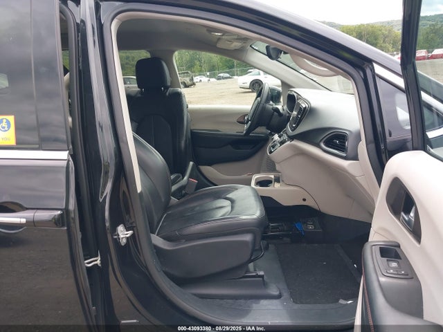 Aukcja sprzedaży 2018 Chrysler Pacifica Touring L, vin: 2C4RC1BG8JR314923, numer aukcji: 43093380