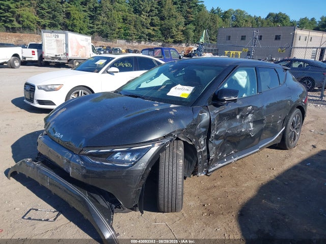 KIA Ev6 Wind 2023 KNDC3DLC8P5158536 Image 2