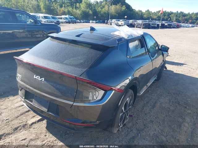 KIA Ev6 Wind 2023 KNDC3DLC8P5158536 Image 4
