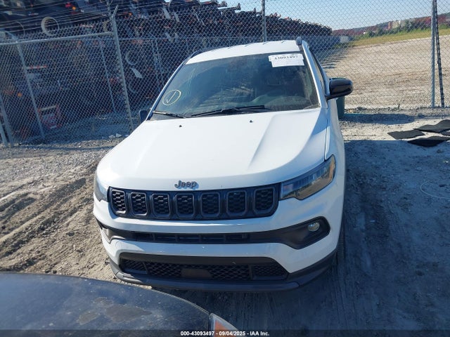 Jeep Compass Latitude 4x4 2025 3C4NJDBN2ST553547 Image 12
