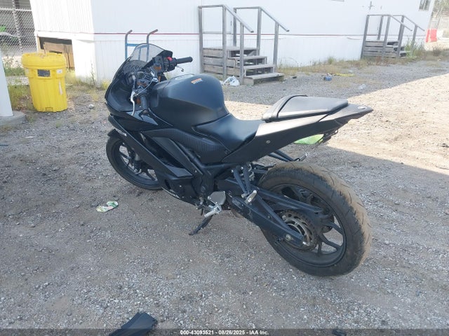 MH3RH17Y4KK002277 Yamaha Yzf-r3