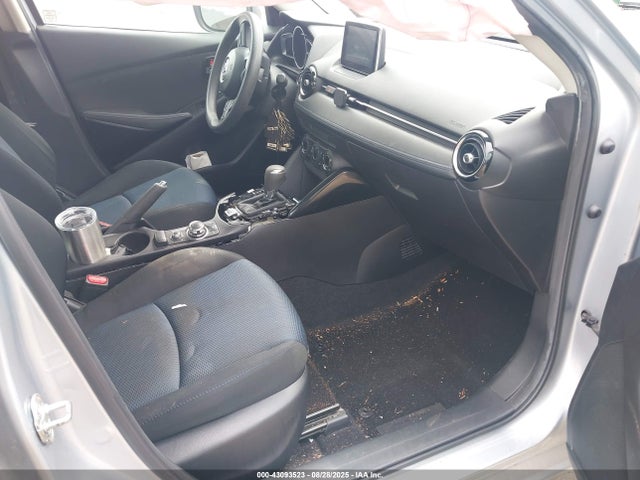 3MYDLBYV6HY151898 Toyota p5v