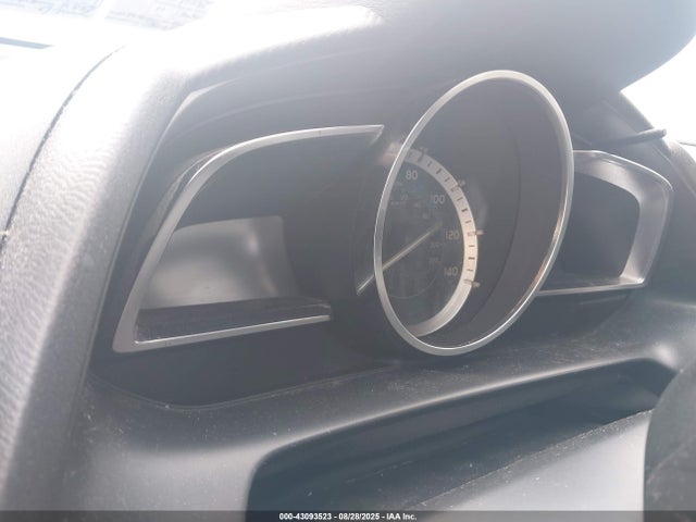 3MYDLBYV6HY151898 Toyota p5v