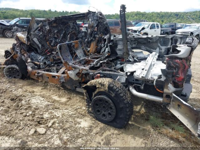 2025 FORD F-150 1FTFW1RG8SFB45995 Photo 2