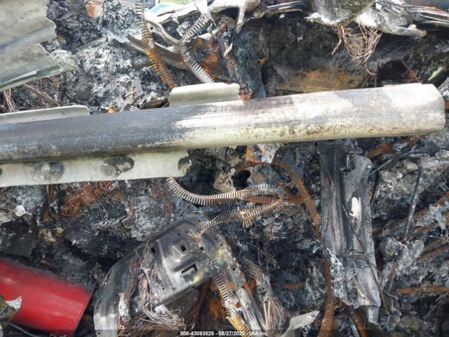 2025 FORD F-150 1FTFW1RG8SFB45995 Photo 8