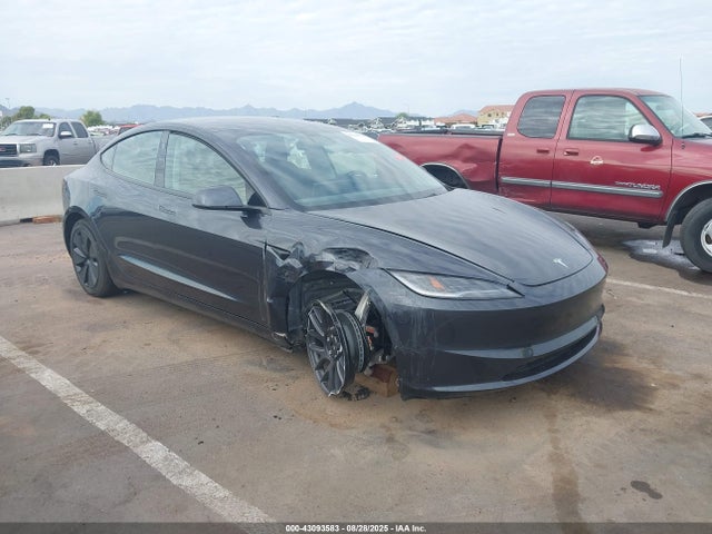 2025 TESLA MODEL 3 5YJ3E1EA6SF985799 Photo 0