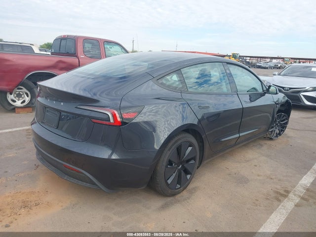 2025 TESLA MODEL 3 5YJ3E1EA6SF985799 Photo 3