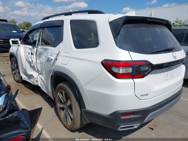 Honda j35y8 2025 5FNYG1H83SB087315 Image 3