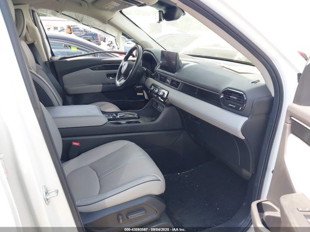 Honda j35y8 2025 5FNYG1H83SB087315 Image 5