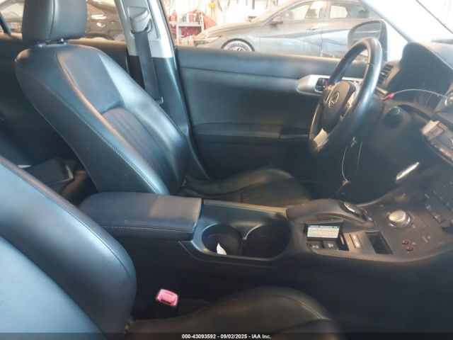 2012 LEXUS CT 200H JTHKD5BH5C2080691 Photo 4