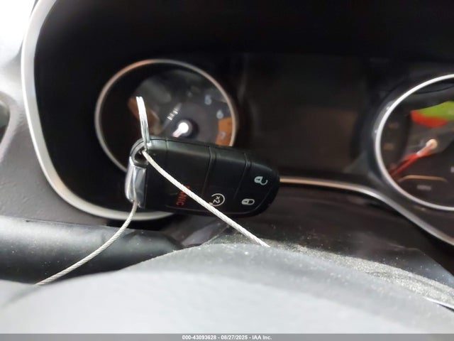 Jeep Compass 2019 3C4NJDBB2KT616748 Image 11