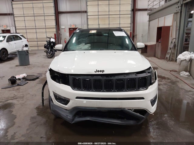 Jeep Compass 2019 3C4NJDBB2KT616748 Image 13
