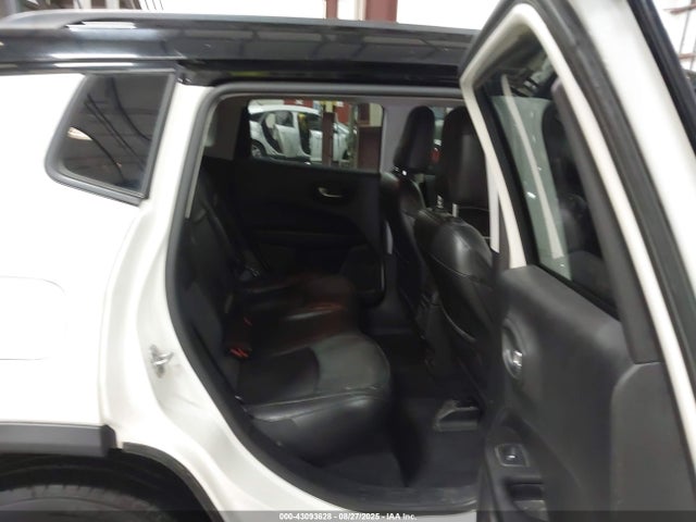 Jeep Compass 2019 3C4NJDBB2KT616748 Image 8