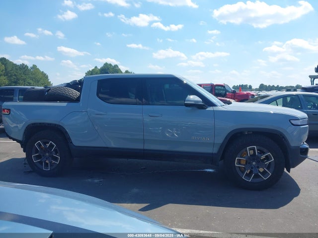 Rivian 2022 2022 7FCTGAAA6NN015709 Image 14