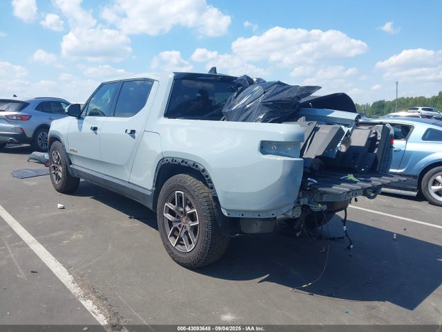 Rivian 2022 2022 7FCTGAAA6NN015709 Image 3